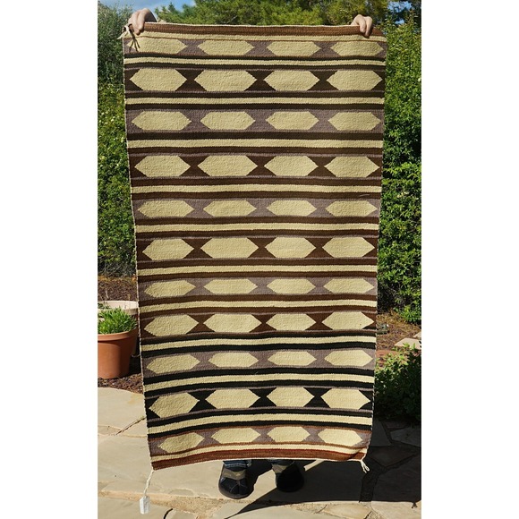 Vintage Navajo Native American Indian Geometric Pattern Rug - 32" x 57" - Picture 7 of 15